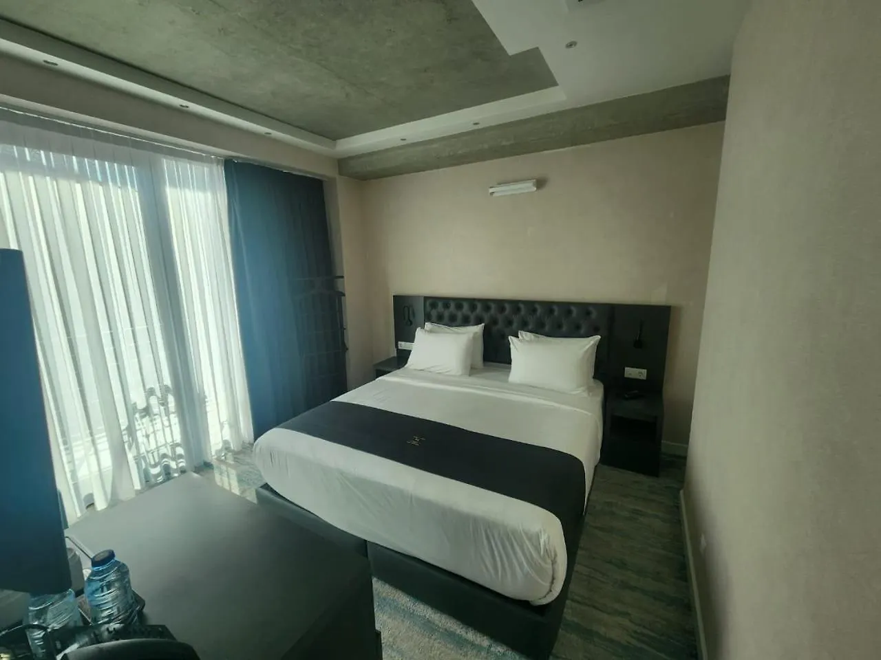 Mi24T Hotel Tbiliszi Grúzia